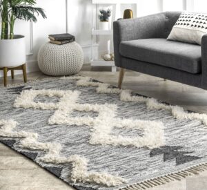 Black-and-White-Scandinavian-Shag-Rug
