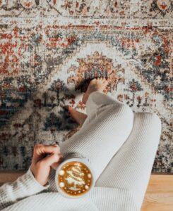 8-rugs-with-navy-couch