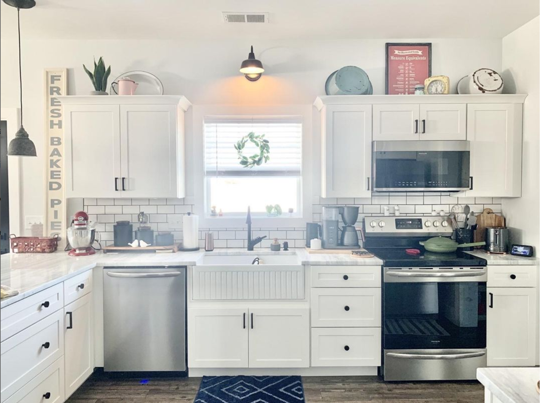 10 Best COOL WHITE Paint Colors By Sherwin Williams - NISH