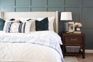Benjamin Moore Blue-Green Paint Colors