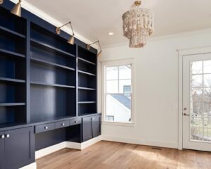 HALE-NAVY-BUILT-IN-SHELVES