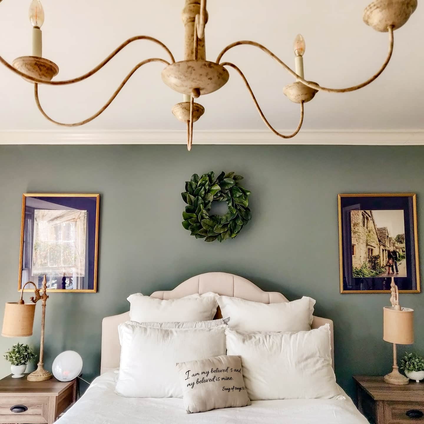 12 BEST Benjamin Moore Paint Colors For a South-Facing Room - NISH