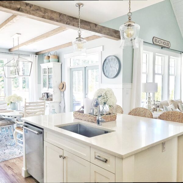 12 BEST Benjamin Moore Coastal Paint Colors - NISH