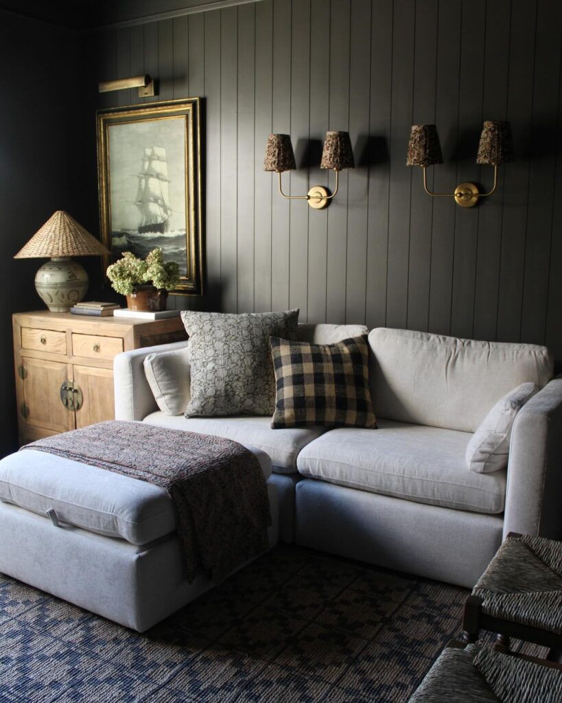 sherwin-williams-urbane-bronze